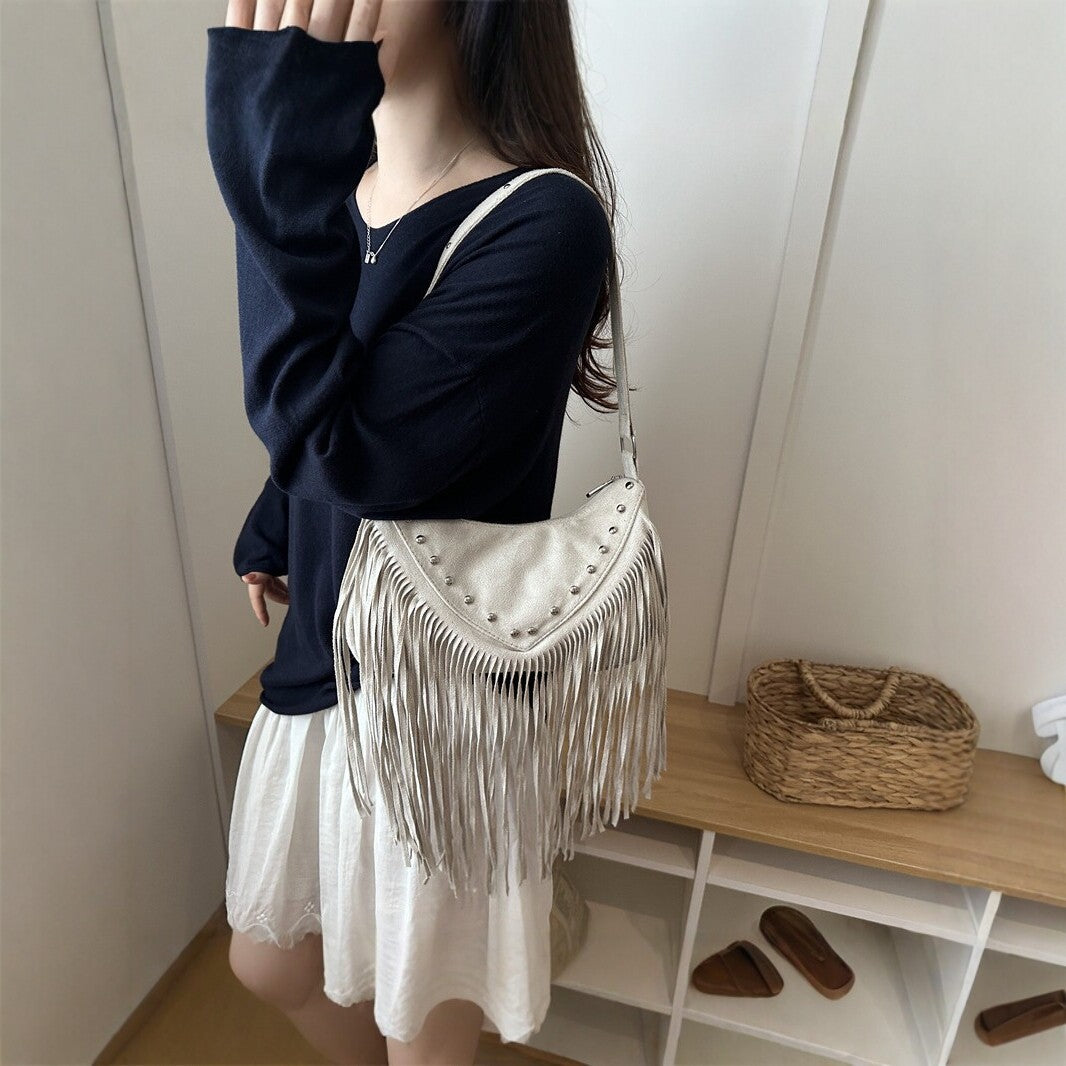 Bohemian Fringe Crossbody Handbag — product view 7