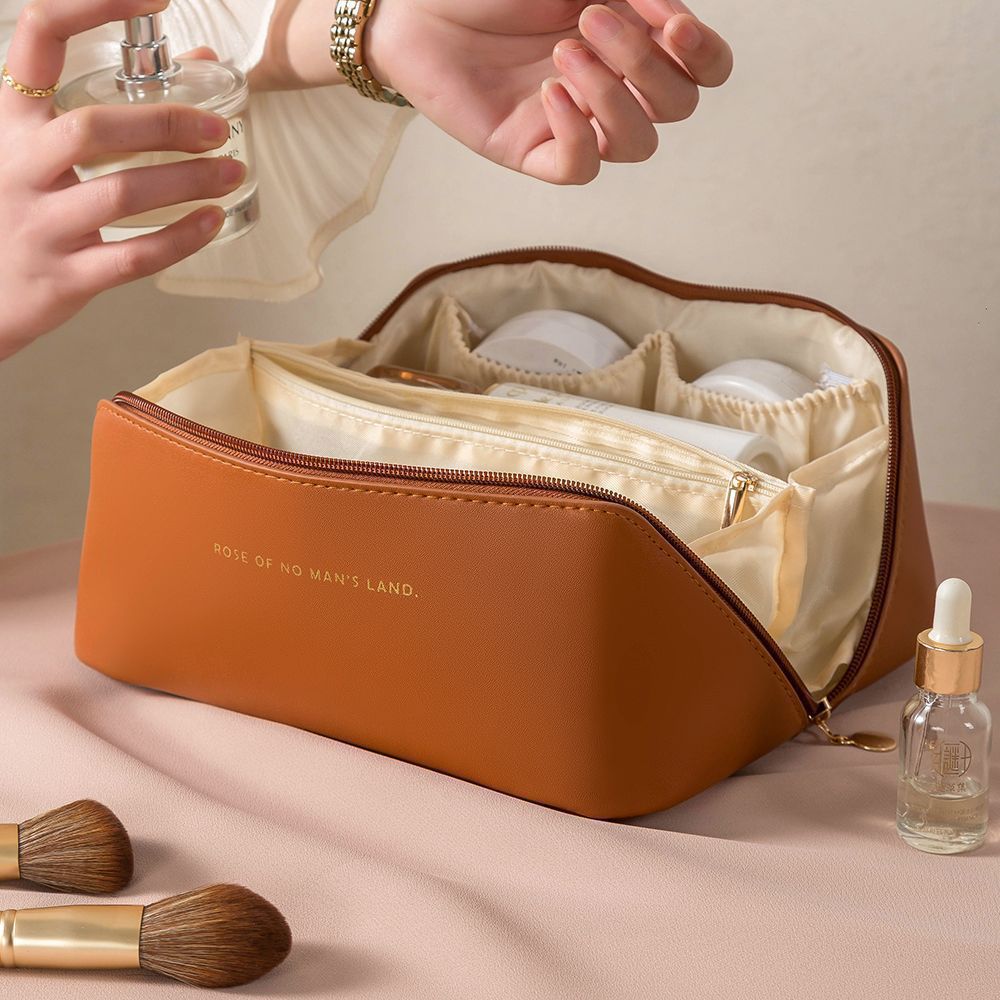 Cosmetic Organizer LoungeYard — product view 1
