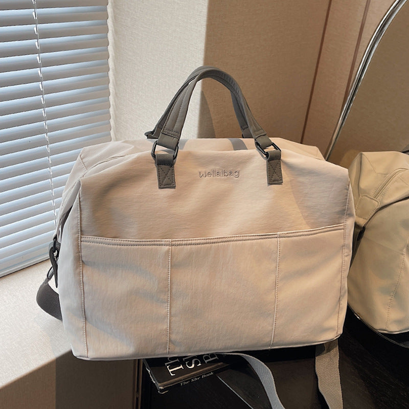 Premium Versatile Travel Duffle — product view 1