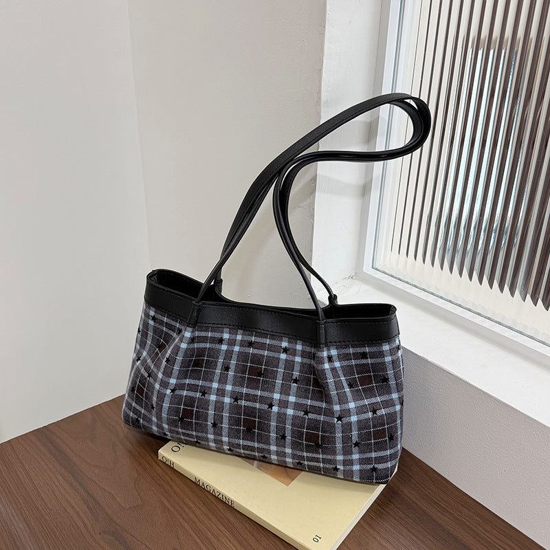 Star-Embellished Shoulder Bag — product view 6