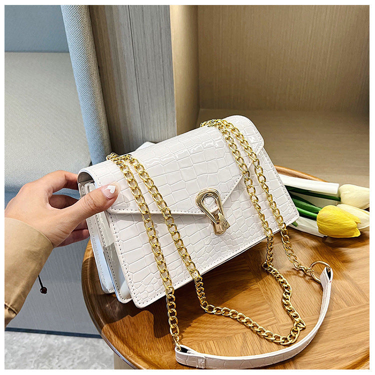 Elegant Crocodile-Texture Shoulder Handbag — product view 3