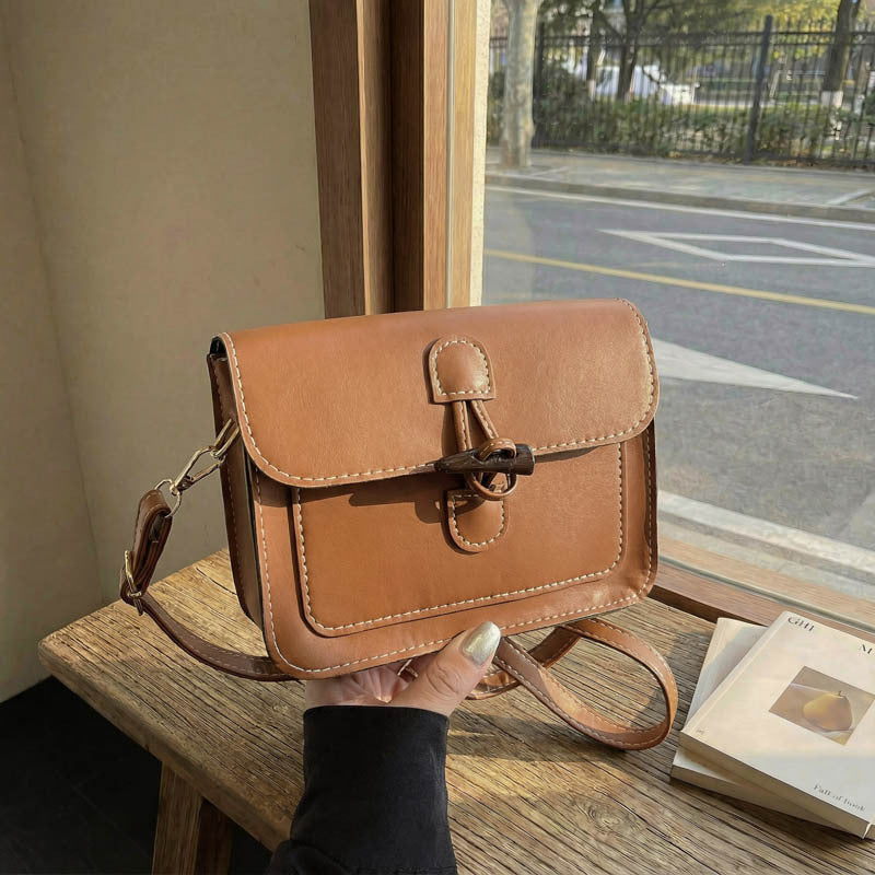 WoStructured Leather Crossbody Bag LoungeYard — product view 1