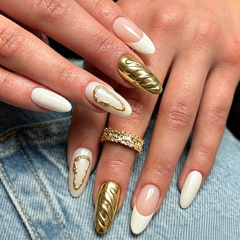 Glamorous Press-On Nail Set — product view 1