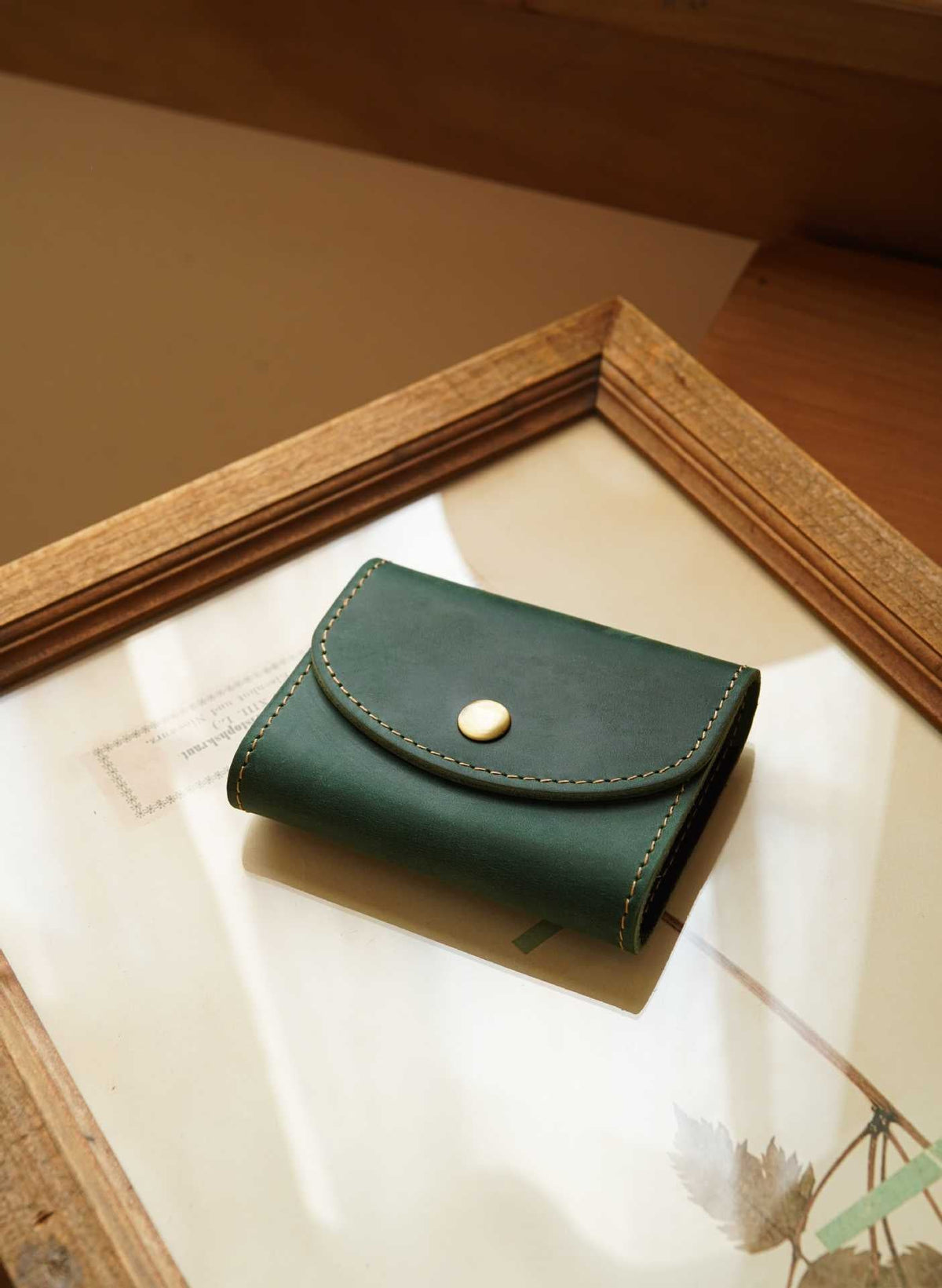 Compact Leather Card Holder — product view 5