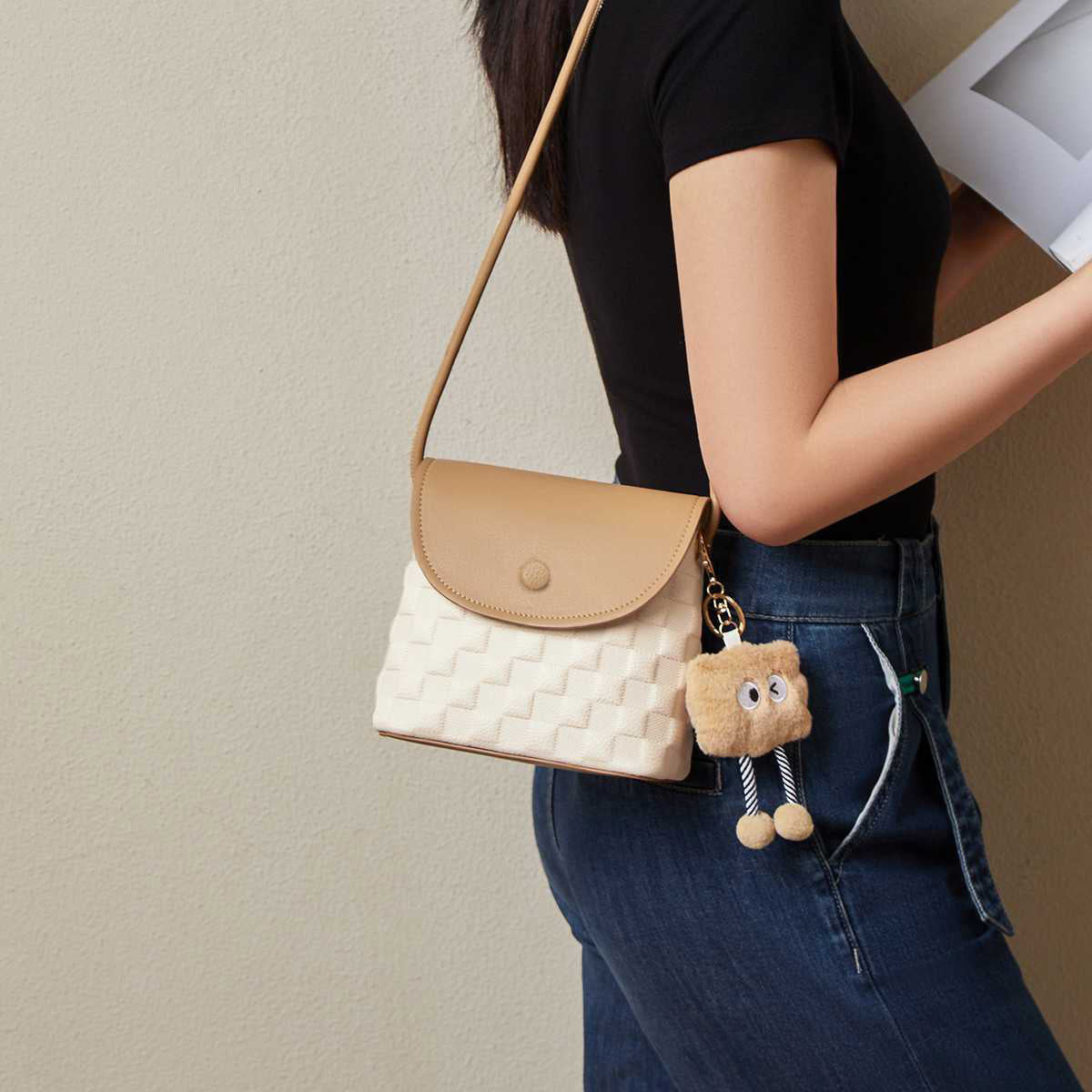 Charming Textured Crossbody Bag LoungeYard — product view 2