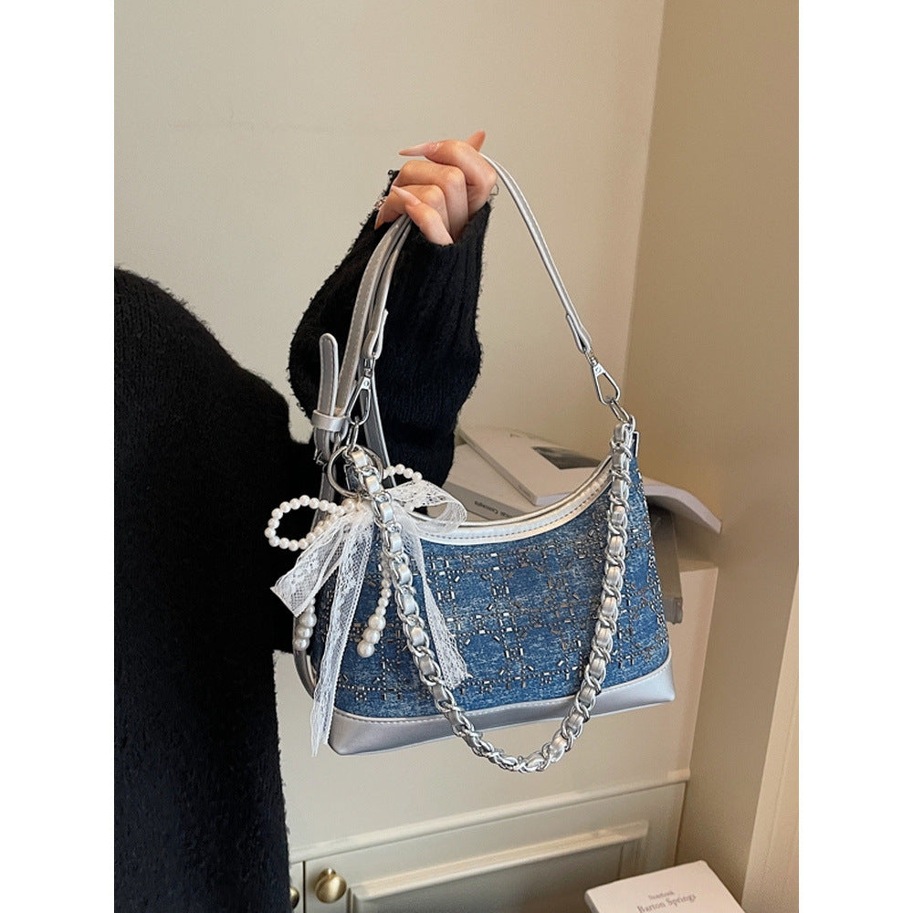 Chic Trendy Shoulder Bag LoungeYard — product view 4