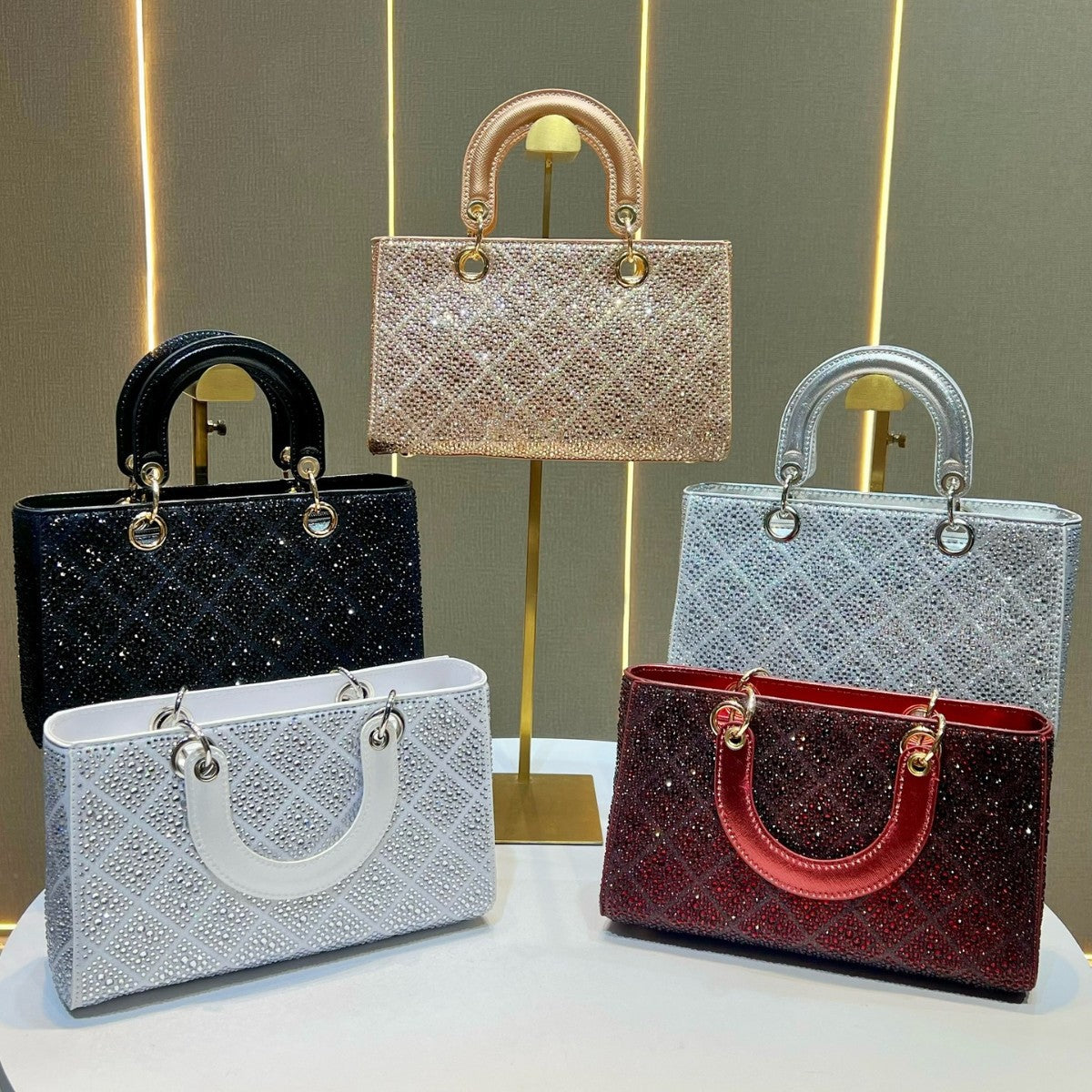 Elegant Rhinestone-Embellished Handheld Purse — product view 4