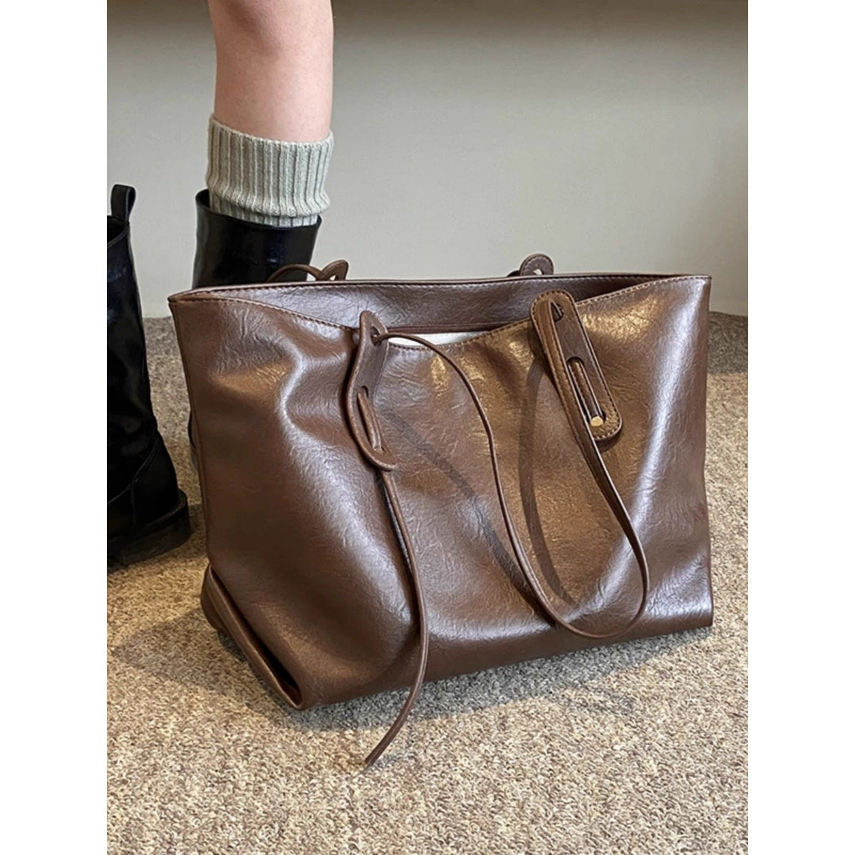 Fashion-Forward Bohemian Tote Bag LoungeYard — product view 1