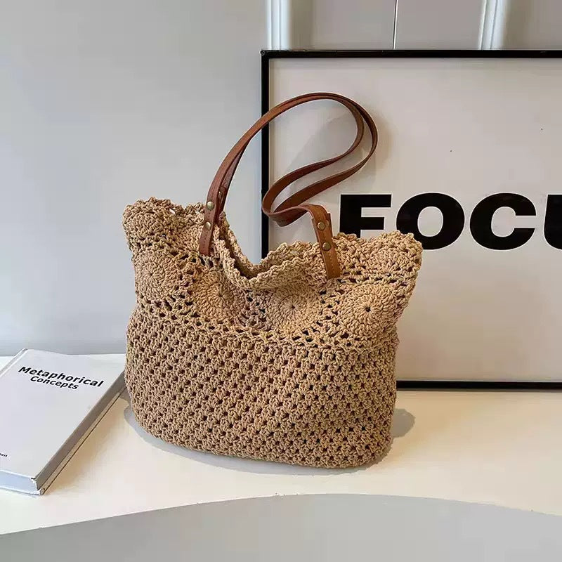 Crochet handbag with durable leather handles LoungeYard — product view 3