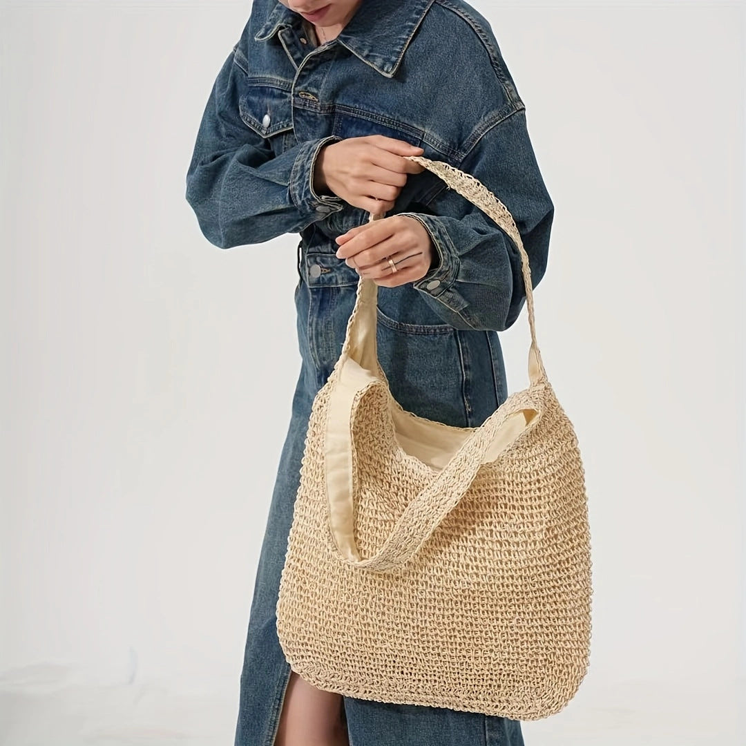 Hand-knotted macramé tote bag LoungeYard — product view 2