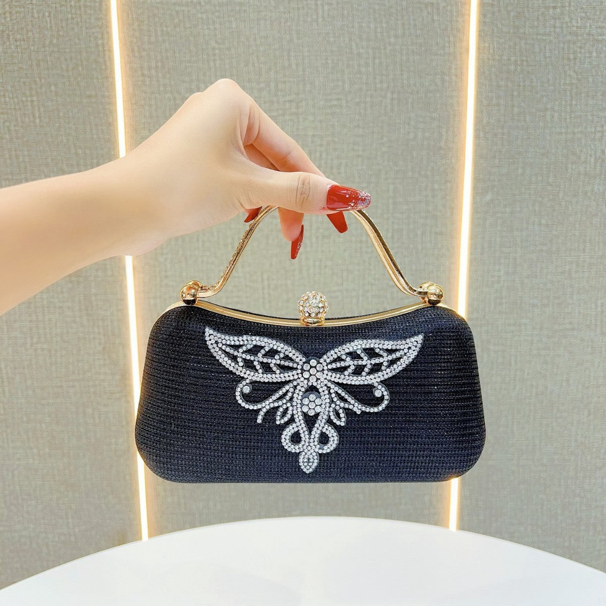 Elegant Decorative Evening Clutch — product view 1
