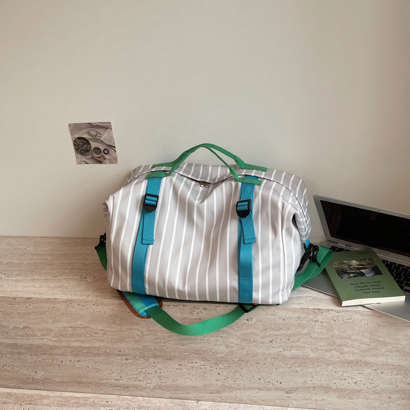 Women's Sporty Travel Bag LoungeYard — product view 2