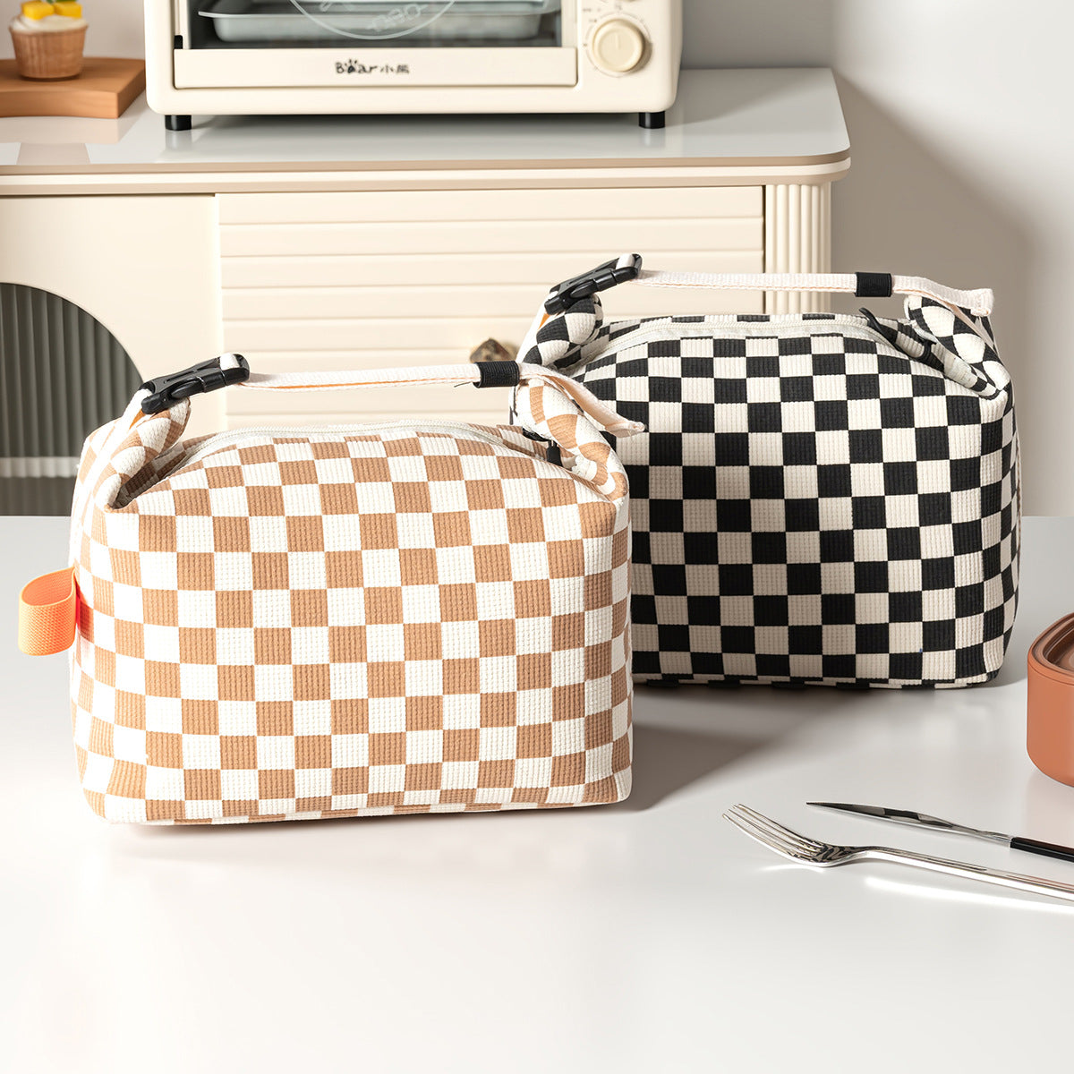 Portable Insulated Lunch Bag LoungeYard — product view 3