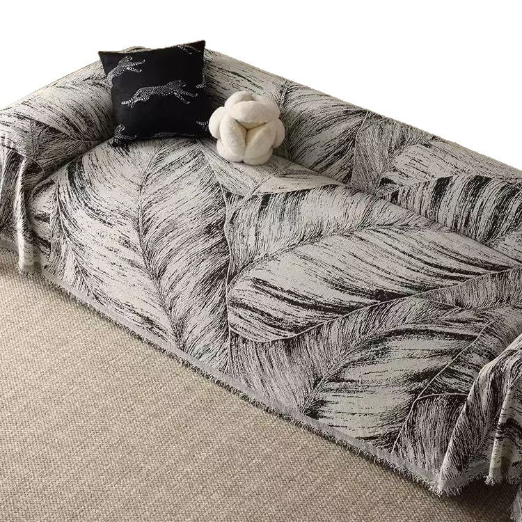 Artistic Leaf Pattern Throw Blanket — product view 2