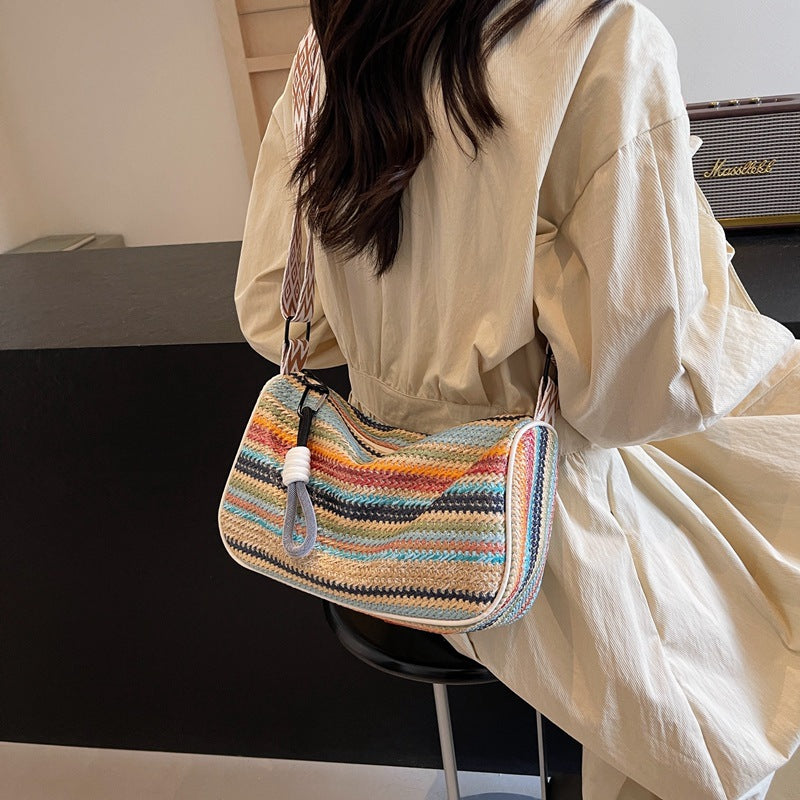 Handcrafted Crossbody Bag LoungeYard — product view 2