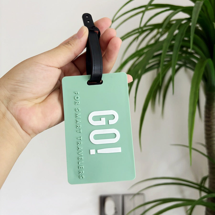 Travel-Inspired Luggage Tag LoungeYard — product view 2