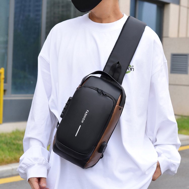 Shoulder bag with ergonomic design and multiple compartments LoungeYard — product view 6