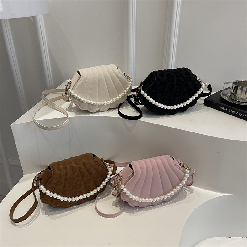 Elegant Shell-Shaped Crossbody Bag LoungeYard — product view 4