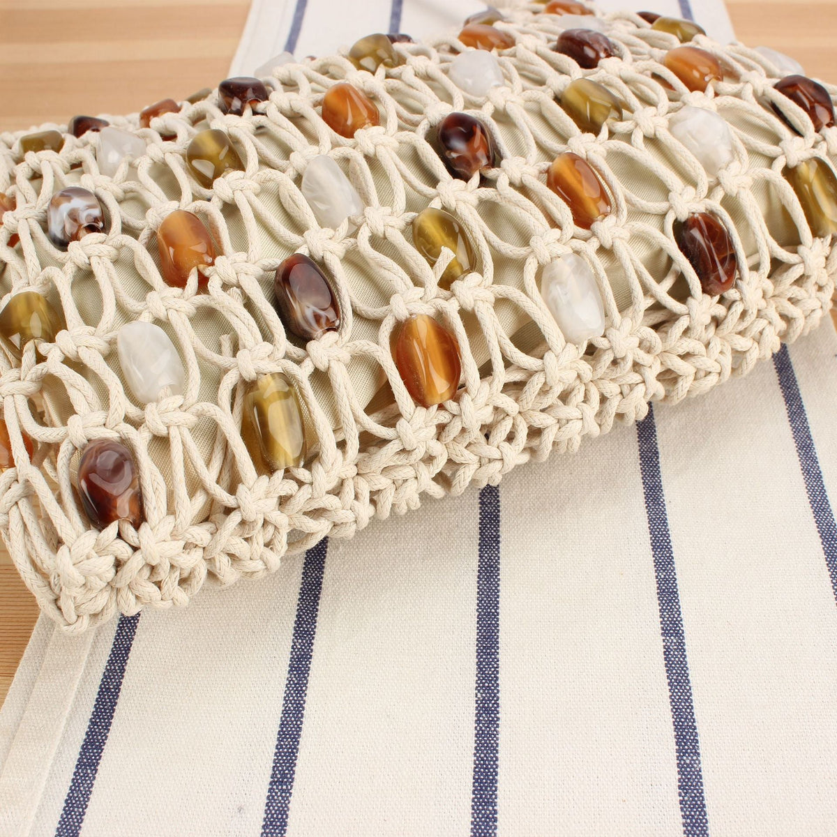 Handbag with Colorful Bead Pattern LoungeYard — product view 4