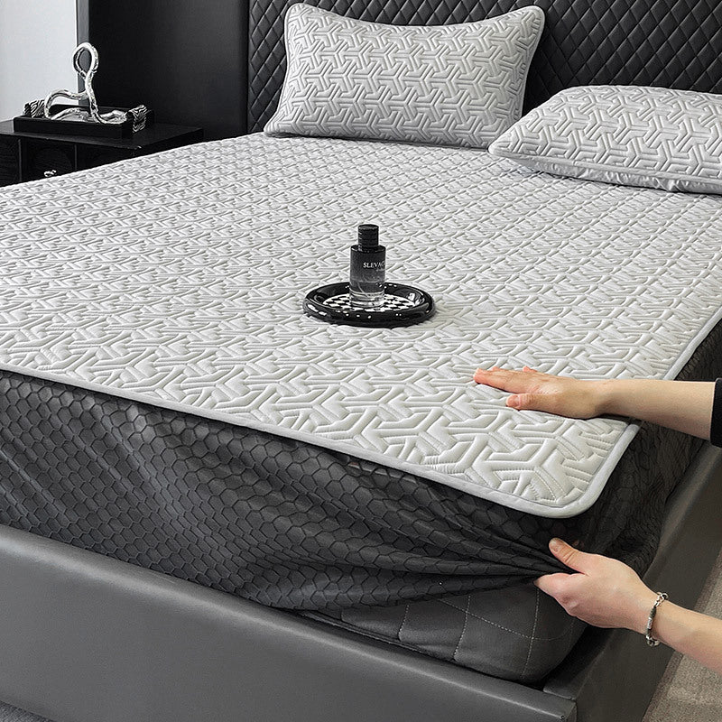 Mattress protector-topper with cooling microfibre quilting and non-slip bottom — product view 7