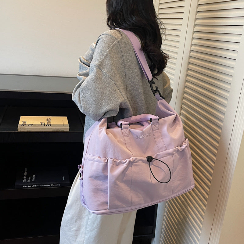 Versatile Adjustable Duffle Bag LoungeYard — product view 3