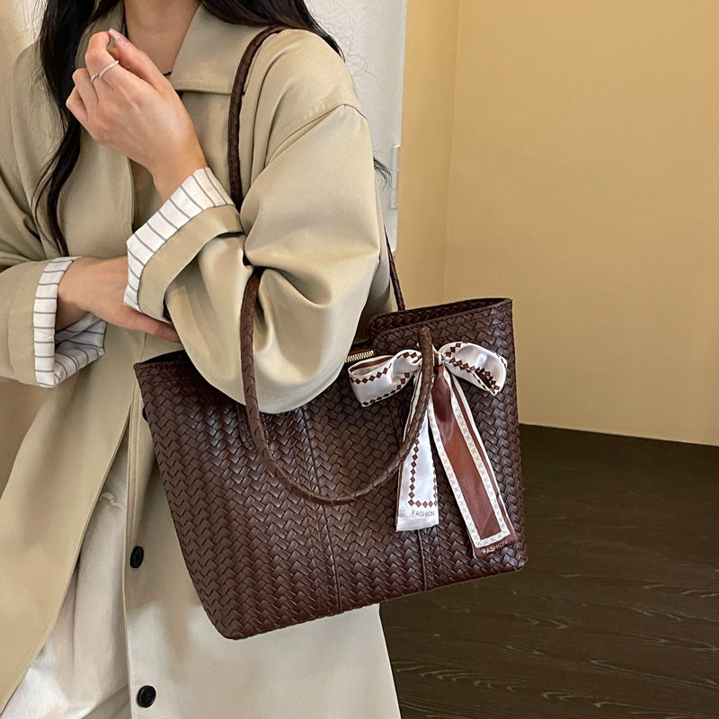 Woven Leather Tote Bag LoungeYard — product view 4