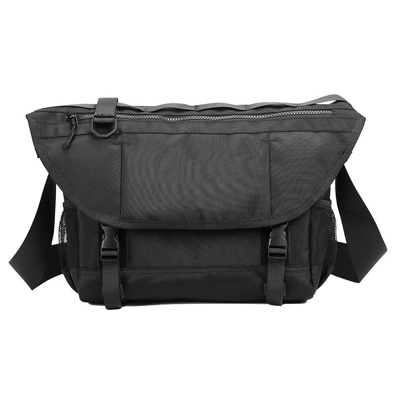 Versatile Messenger Bag LoungeYard — product view 3