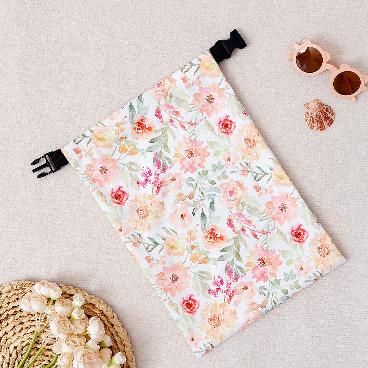 Beach-Friendly Diaper Bag LoungeYard — product view 6