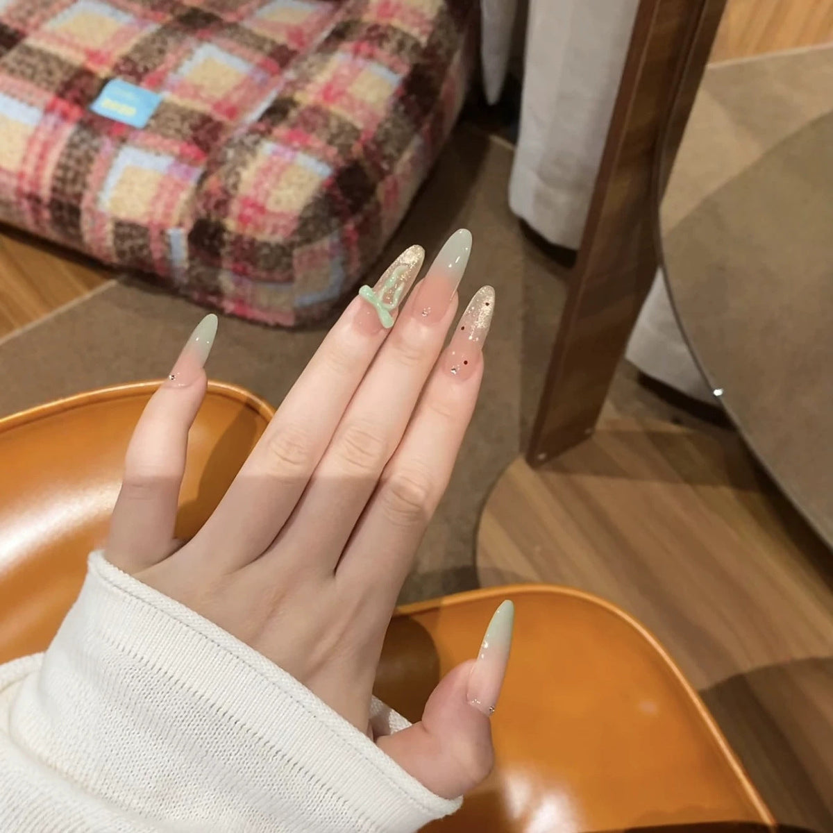 Glamorous Stiletto Nail Extensions — product view 2