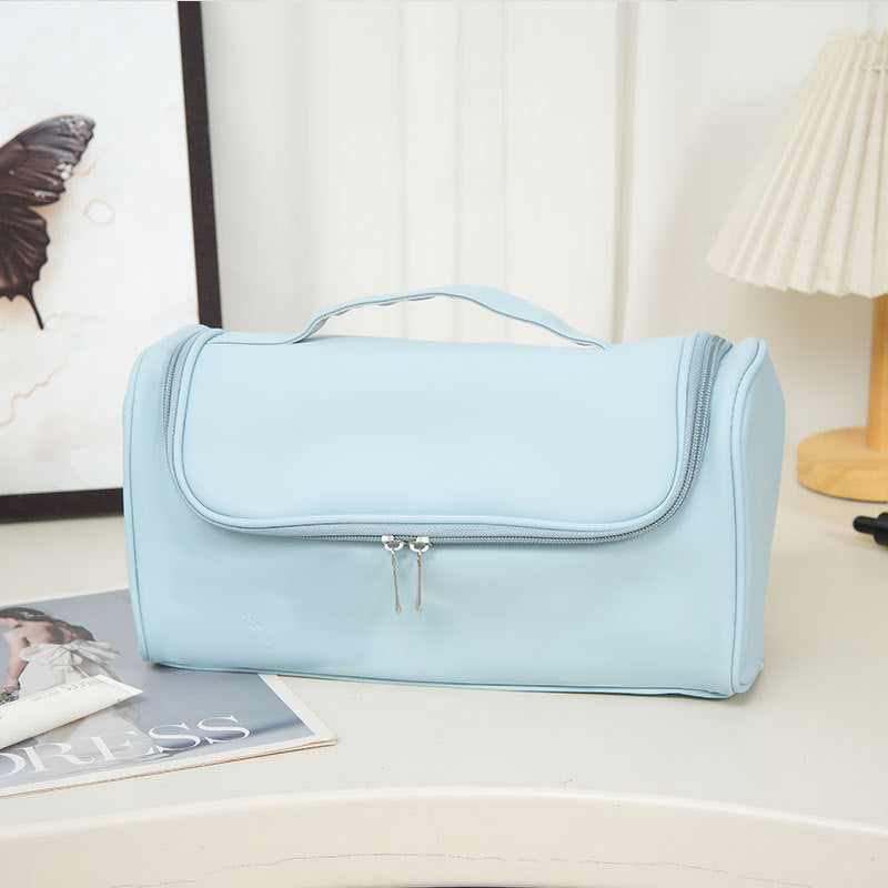 Travel cosmetics bag with multiple compartments LoungeYard — product view 4