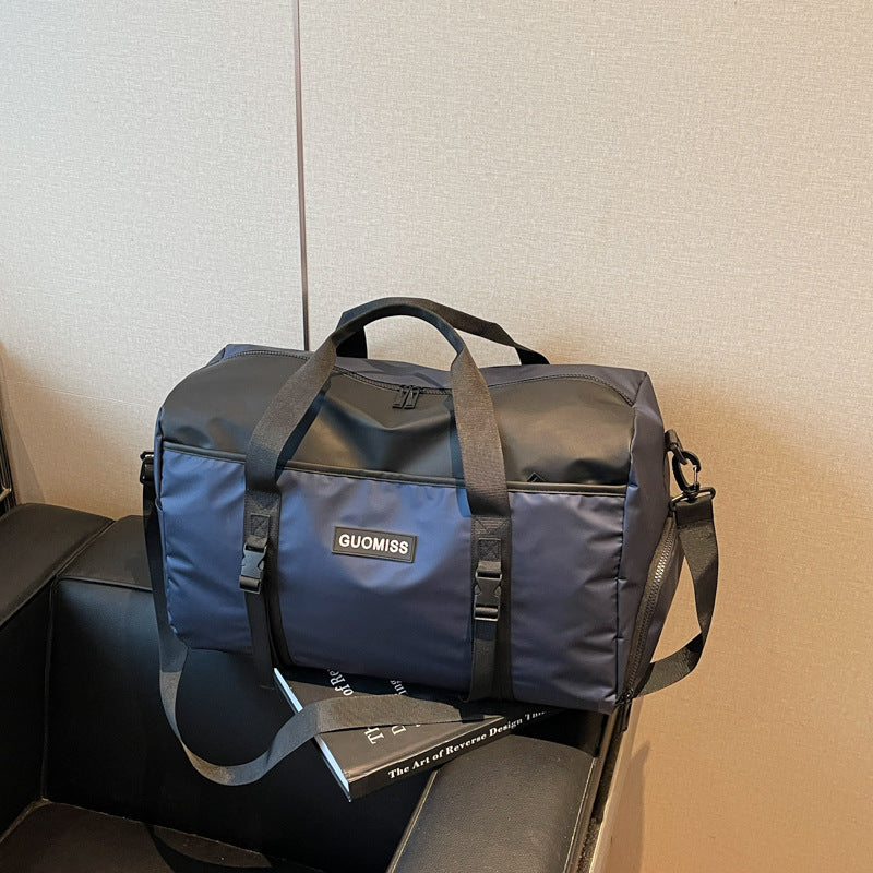 Waterproof Gym Duffle Bag — product view 3