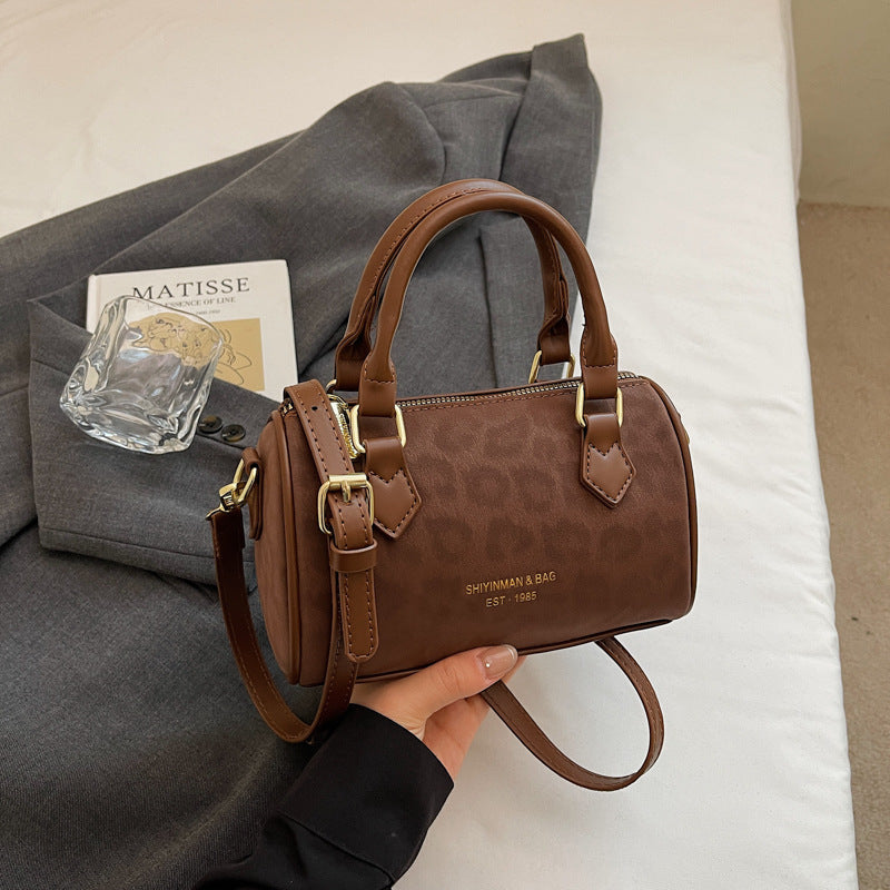 Compact Structured Handbag LoungeYard — product view 7