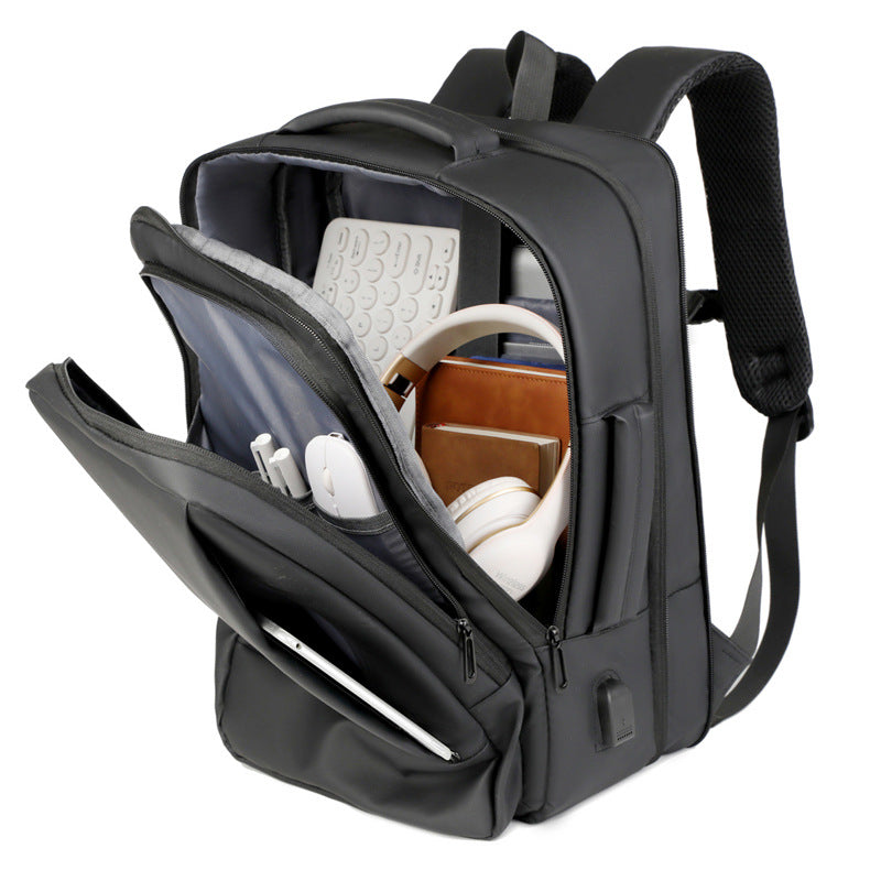 LoungeYard Backpack — product view 2