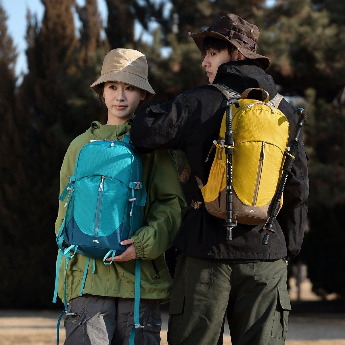 Lightweight Versatile Hiking Backpack LoungeYard — product view 1