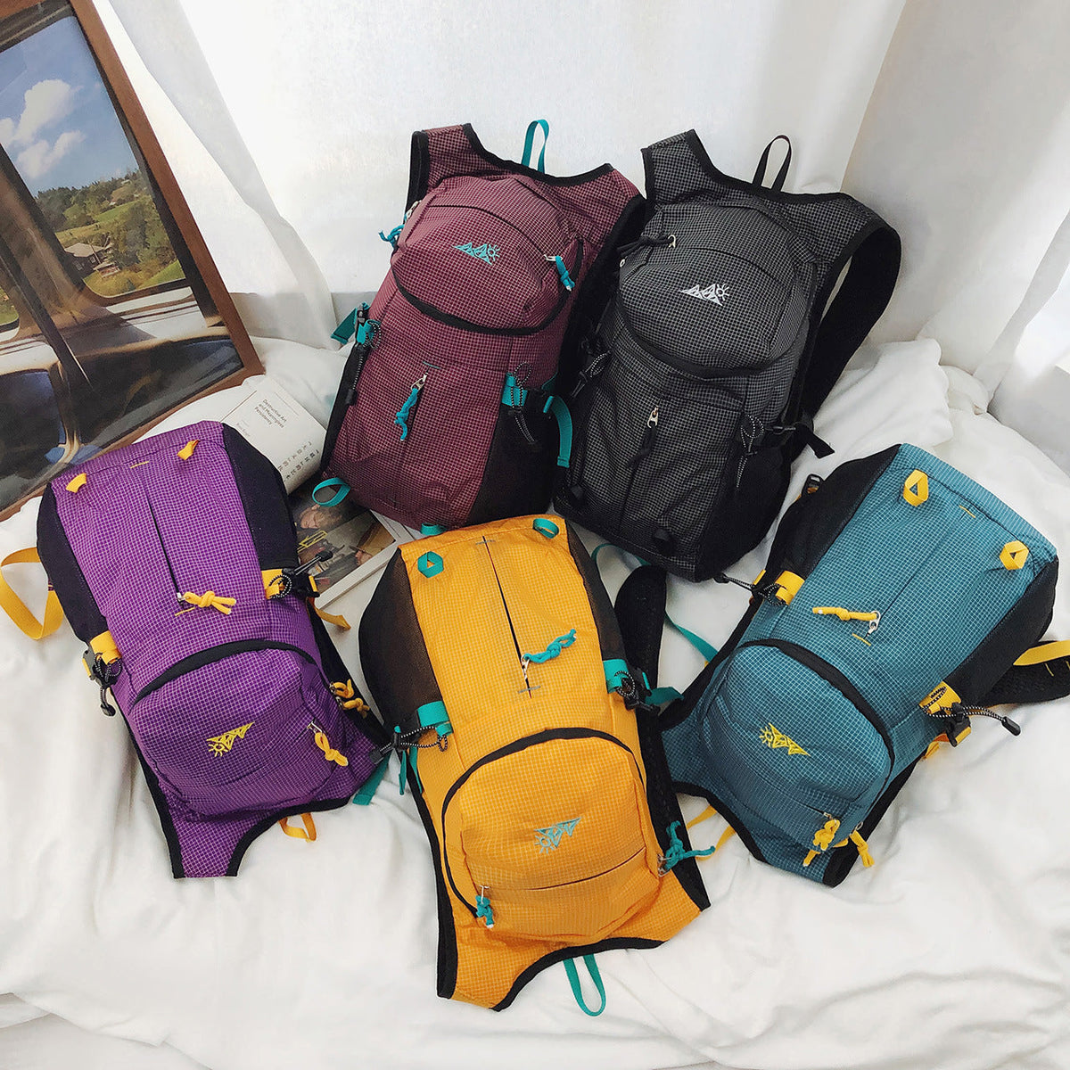 Lightweight Versatile Outdoor Backpack LoungeYard — product view 4