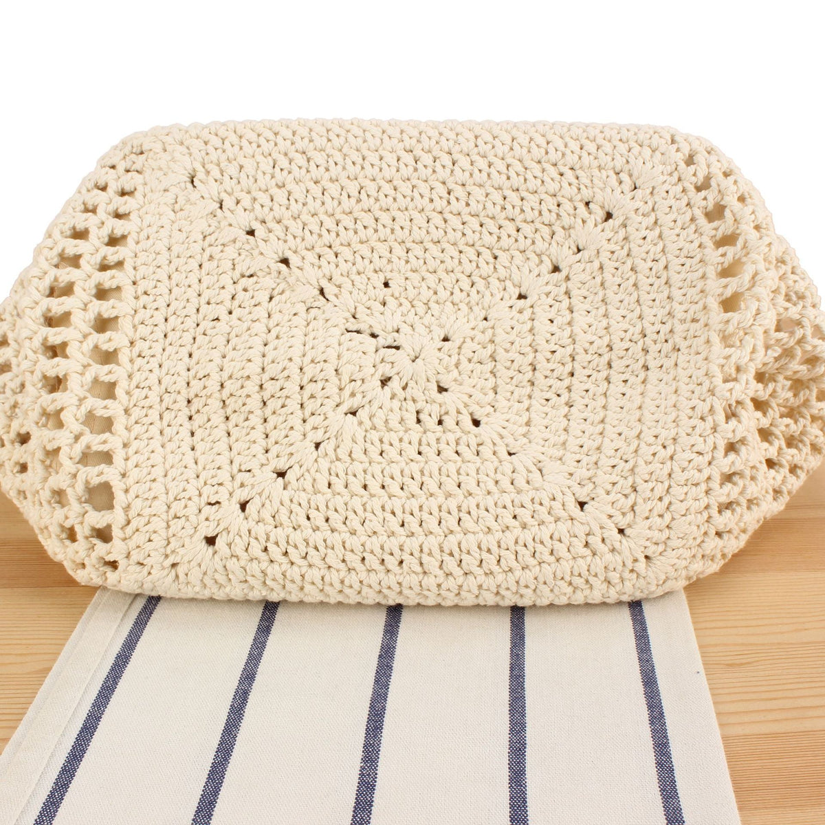 Handbag Made from Sustainable Natural Material LoungeYard — product view 4