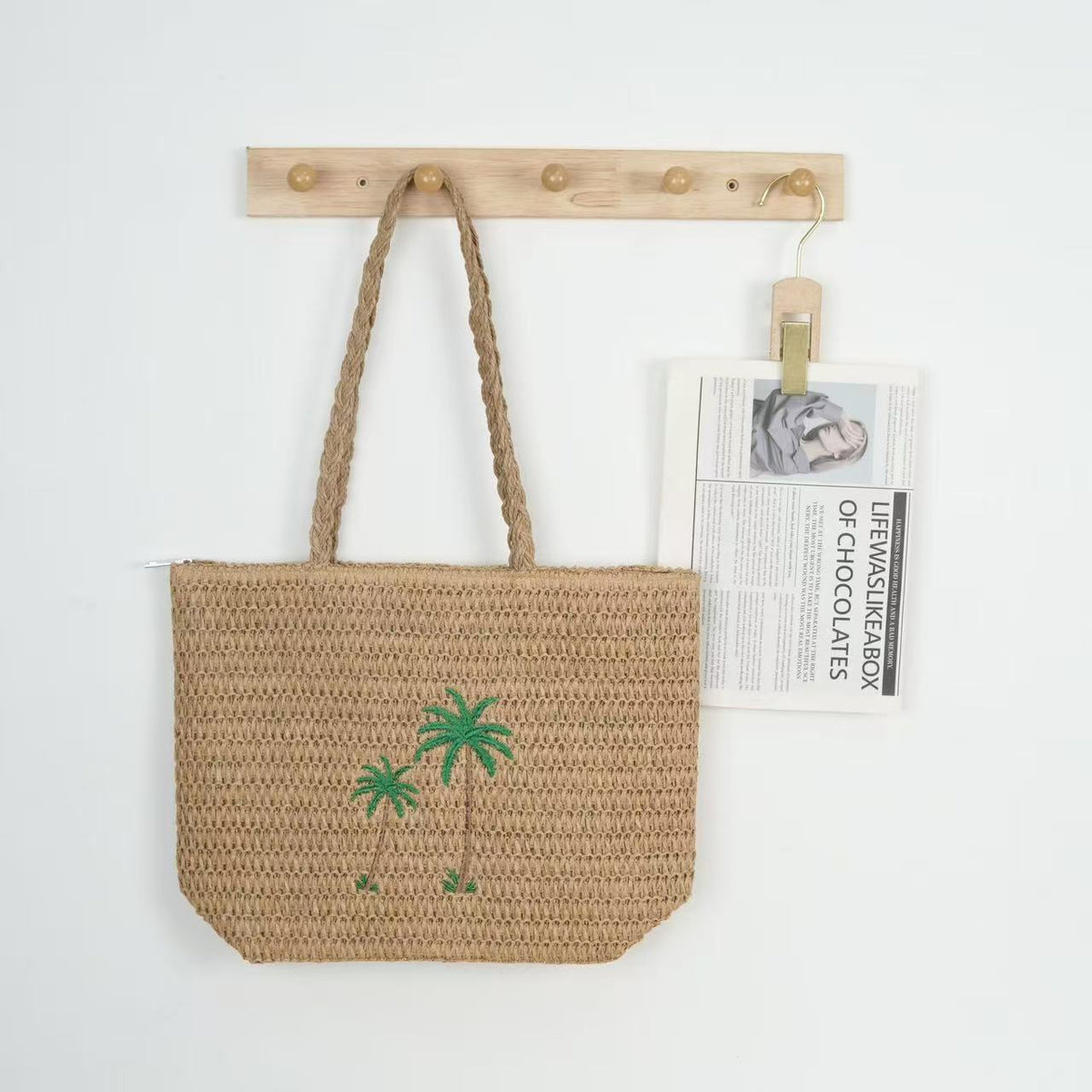Beach bag with handcrafted palm pattern LoungeYard — product view 3