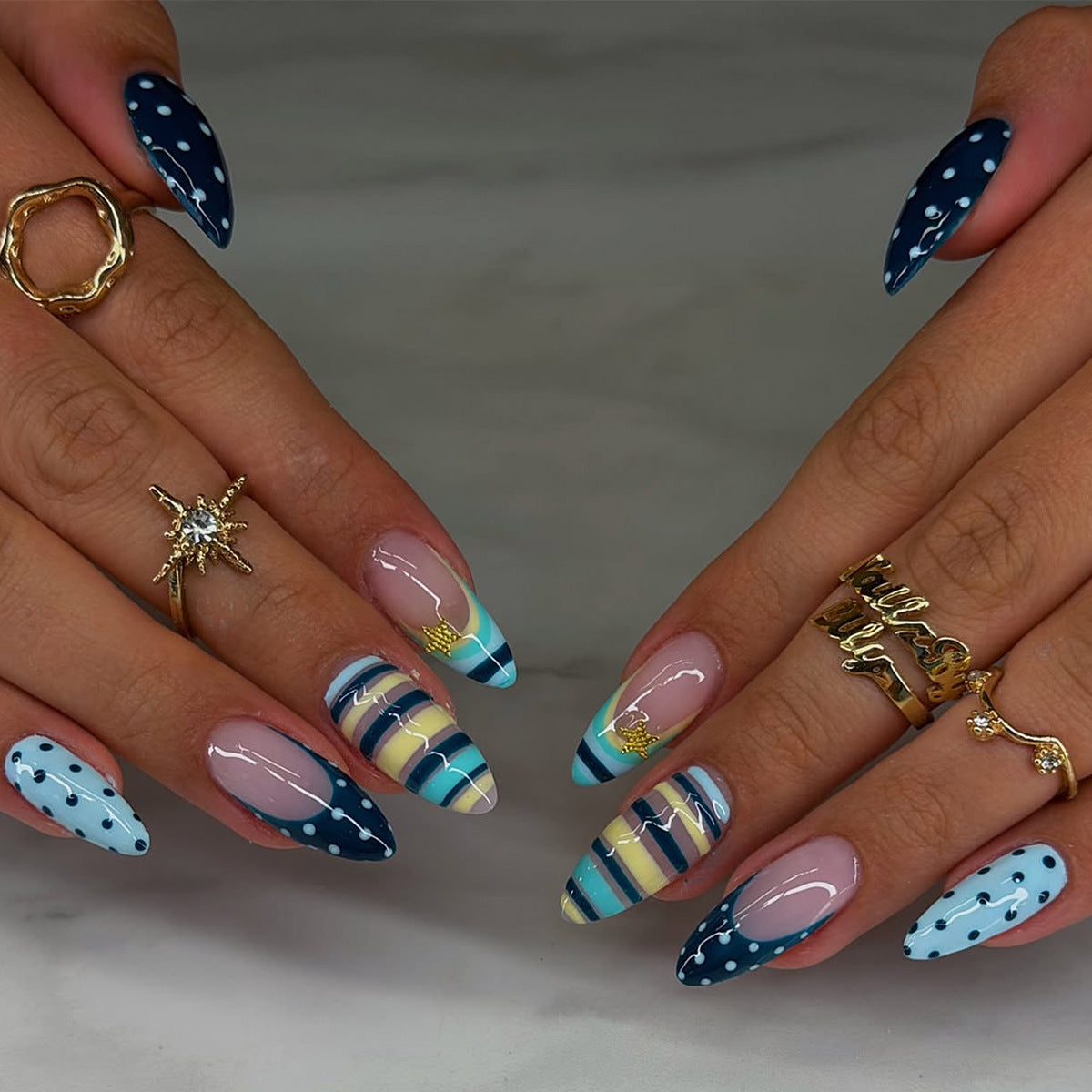 Artistic Nail Art — product view 2