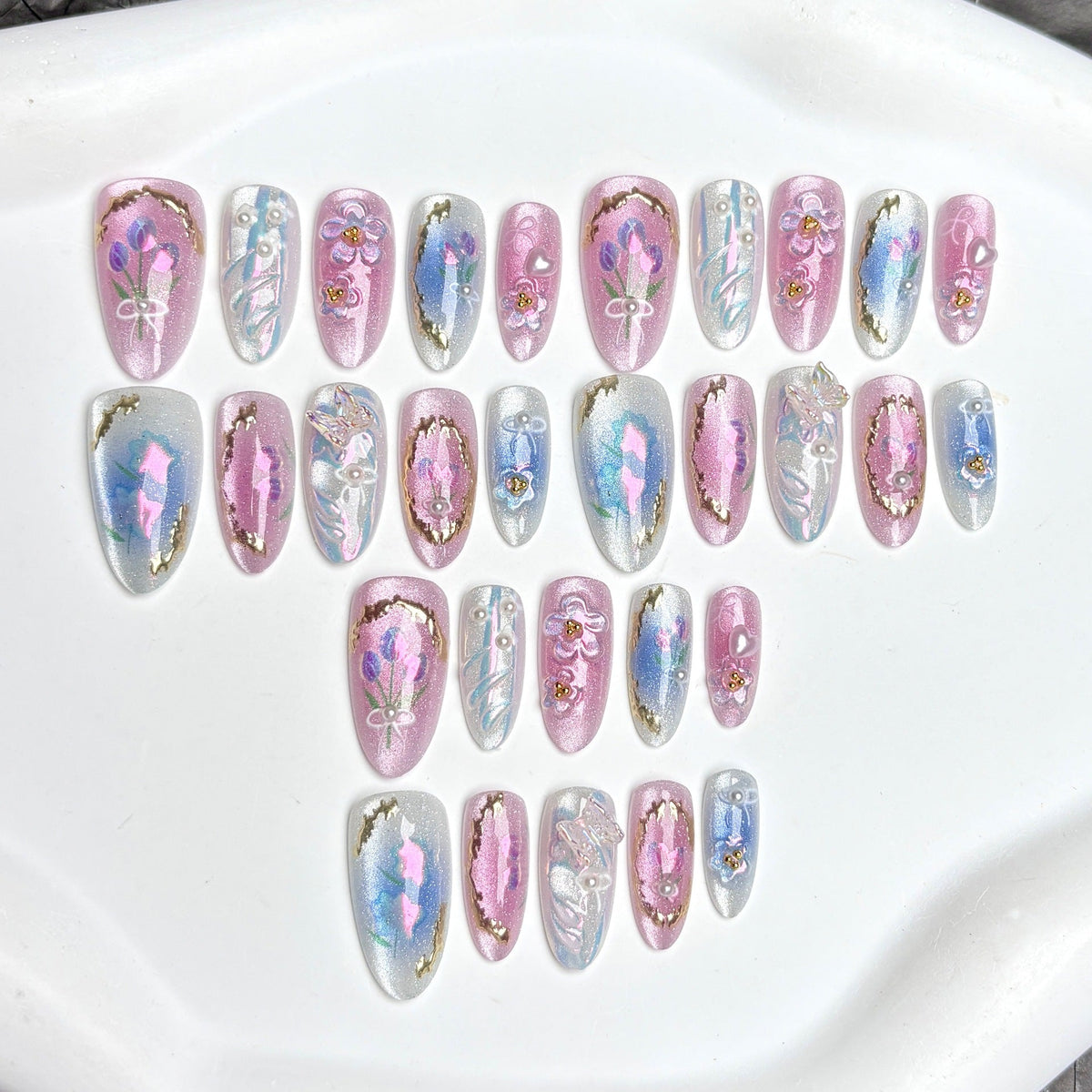 Artistic Floral Nail Art Press-On Set — product view 4