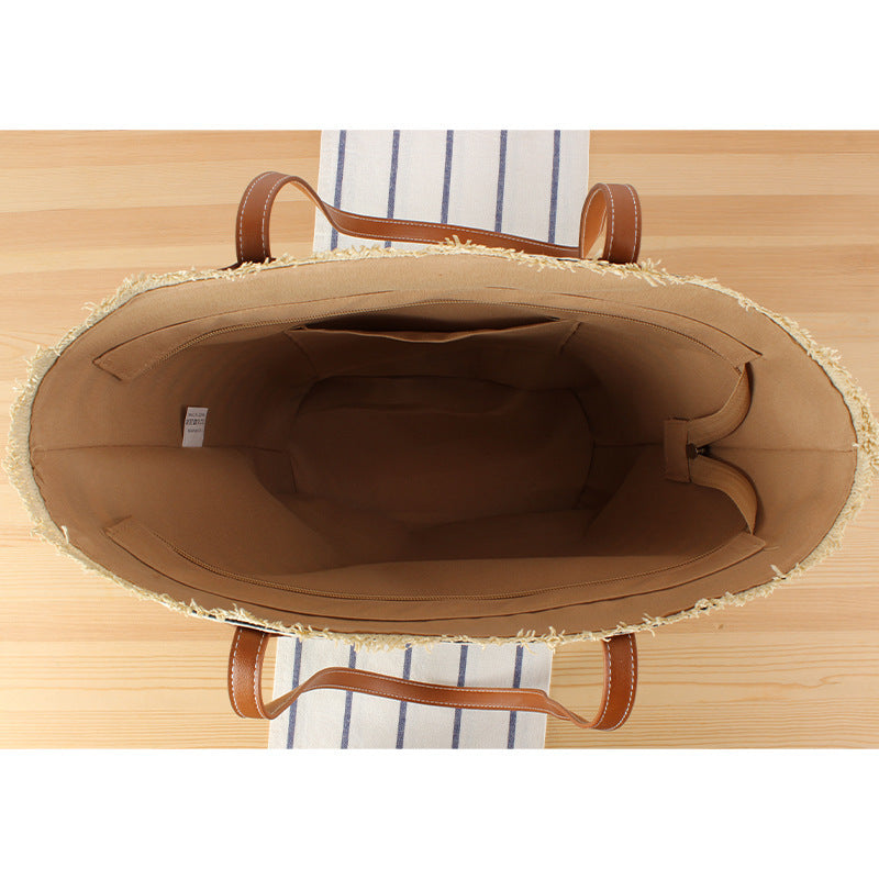 Braided beach bag with modern stripes and sturdy handles LoungeYard — product view 3