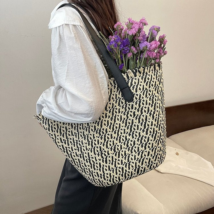 Practical Basket Bag LoungeYard — product view 1