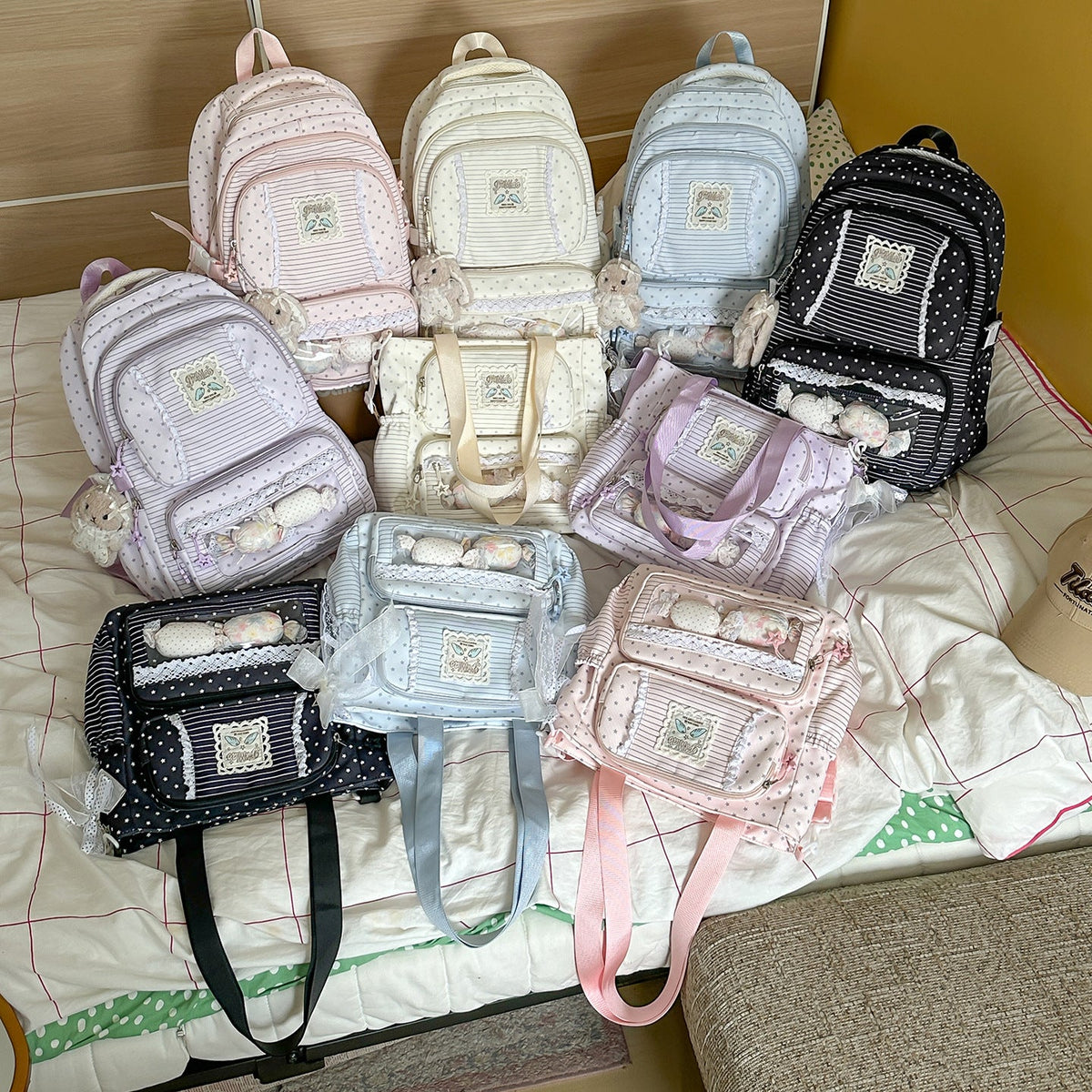 Multi-Pocket Stylish Backpack LoungeYard 1791205901 — product view 4