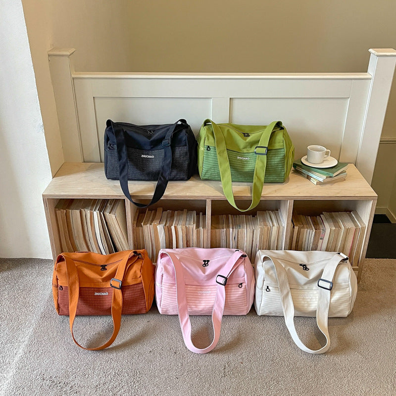 Sporty Travel Bag with Adjustable Shoulder Strap LoungeYard — product view 2