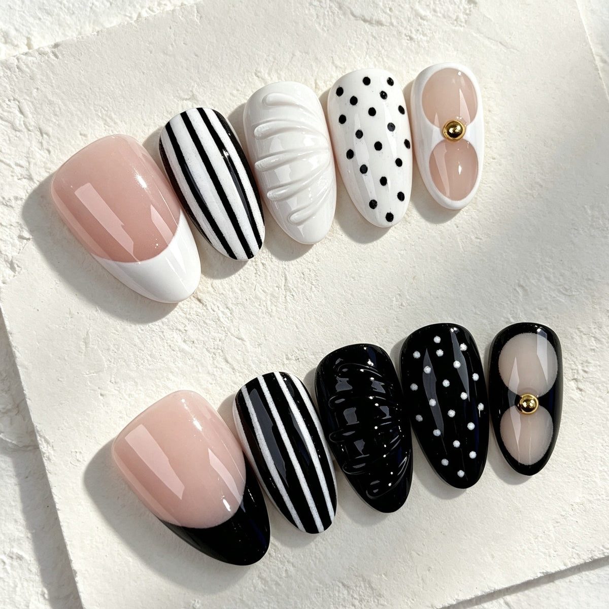 Artistic Striped Press-On Nail Set — product view 3