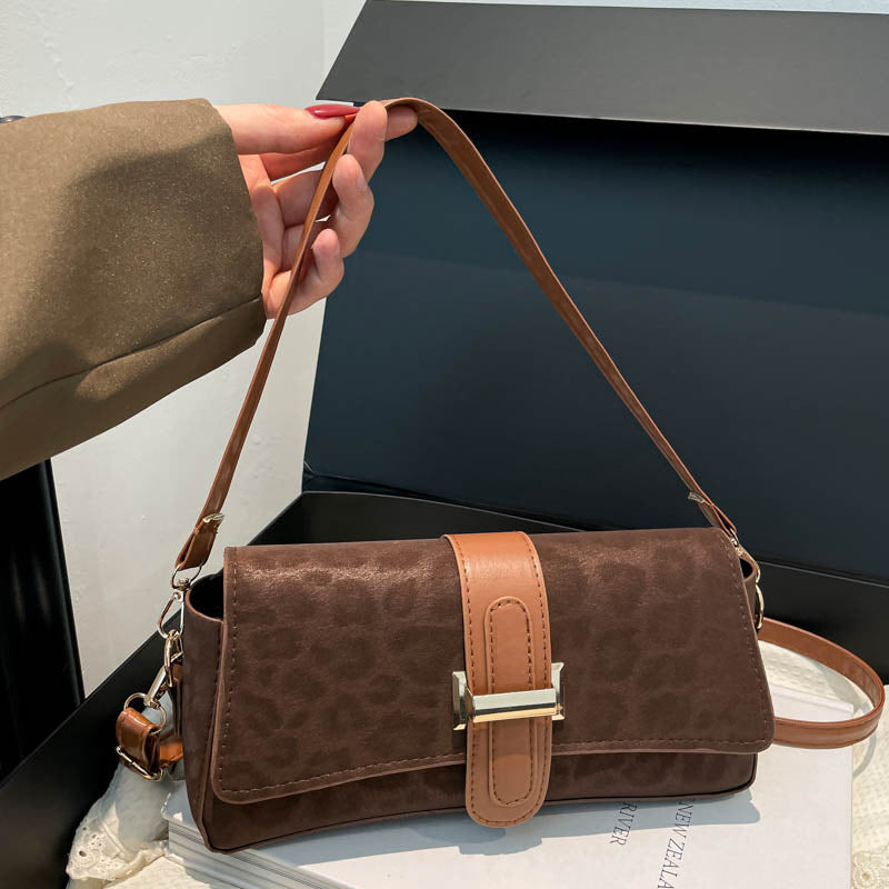 Elegant Crossbody Handbag — product view 2