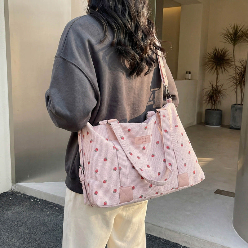 Stylish Weekend Duffle LoungeYard — product view 3