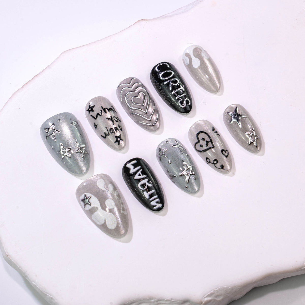 Artistic Patterned Press-On Nail Set — product view 2