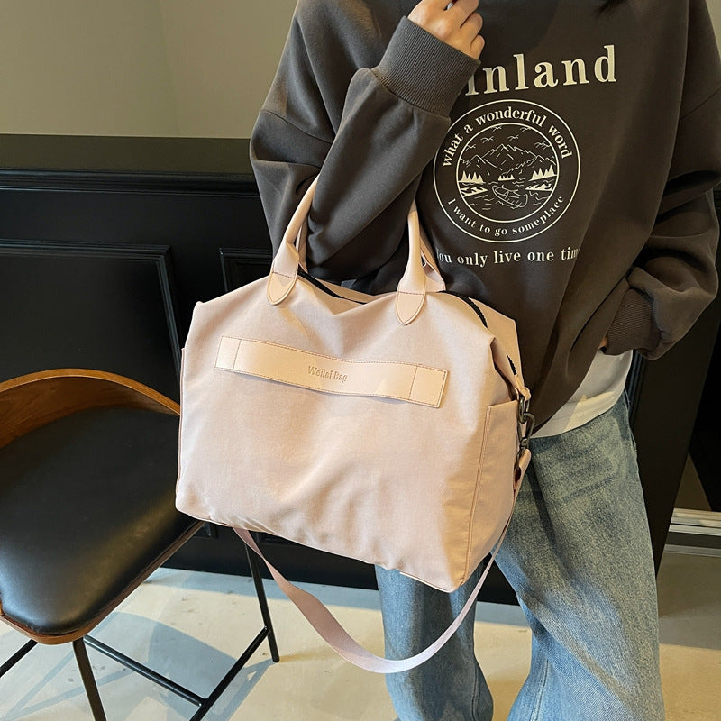 Sporty Tote Bag With Versatile Functions LoungeYard — product view 2