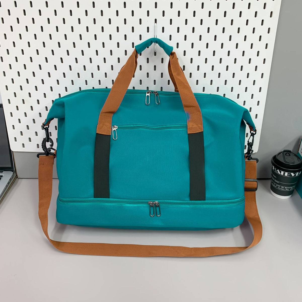 Stylish Travel Duffle Bag LoungeYard — product view 7