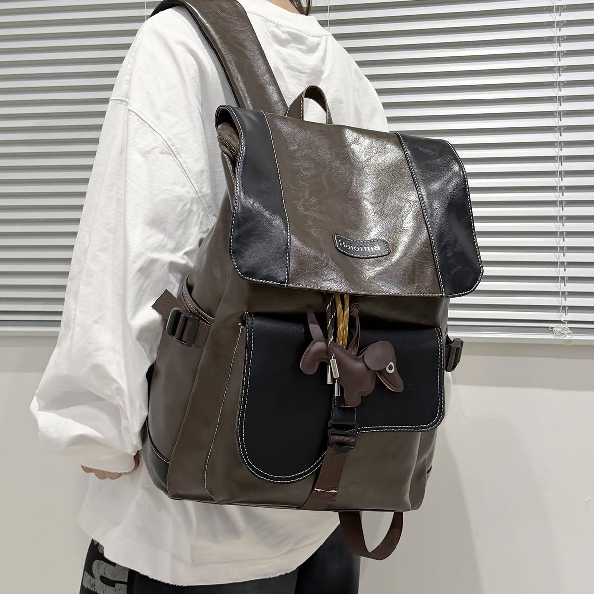 Eco-Friendly Waterproof Backpack LoungeYard — product view 3